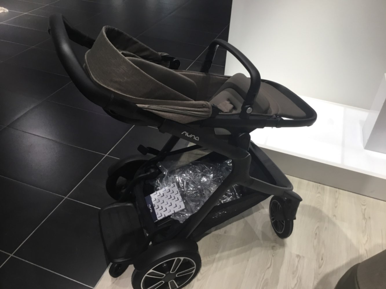 Geschwisterwagen Demi Next Nuna