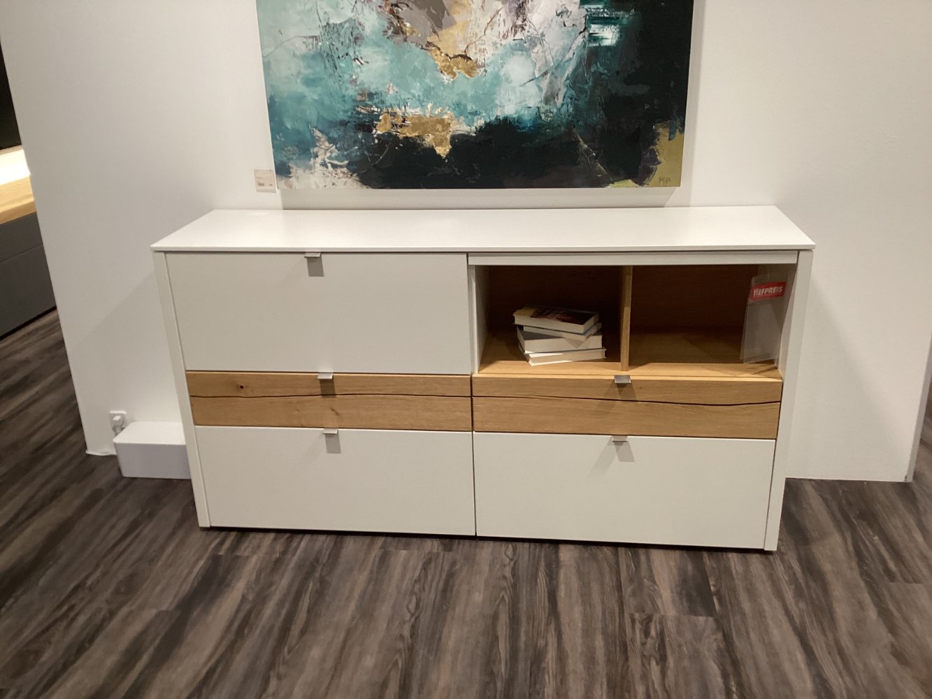 Sideboard