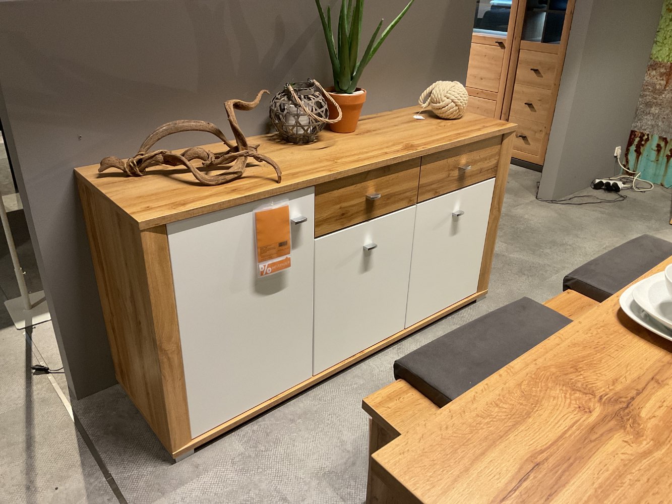 Sideboard Laos