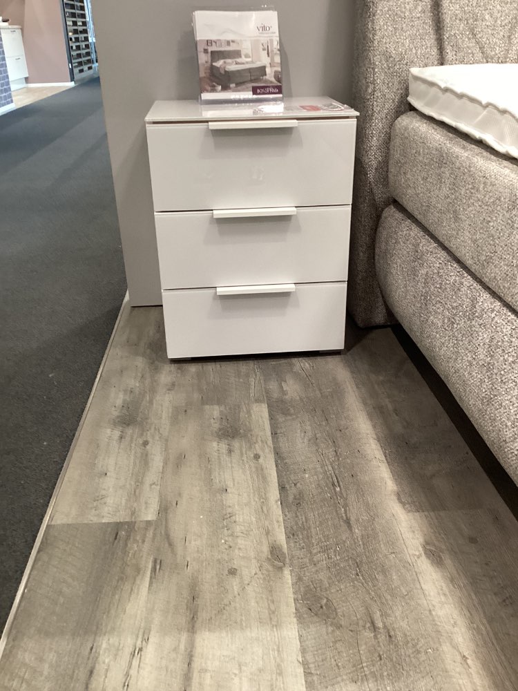 Nachtschrank