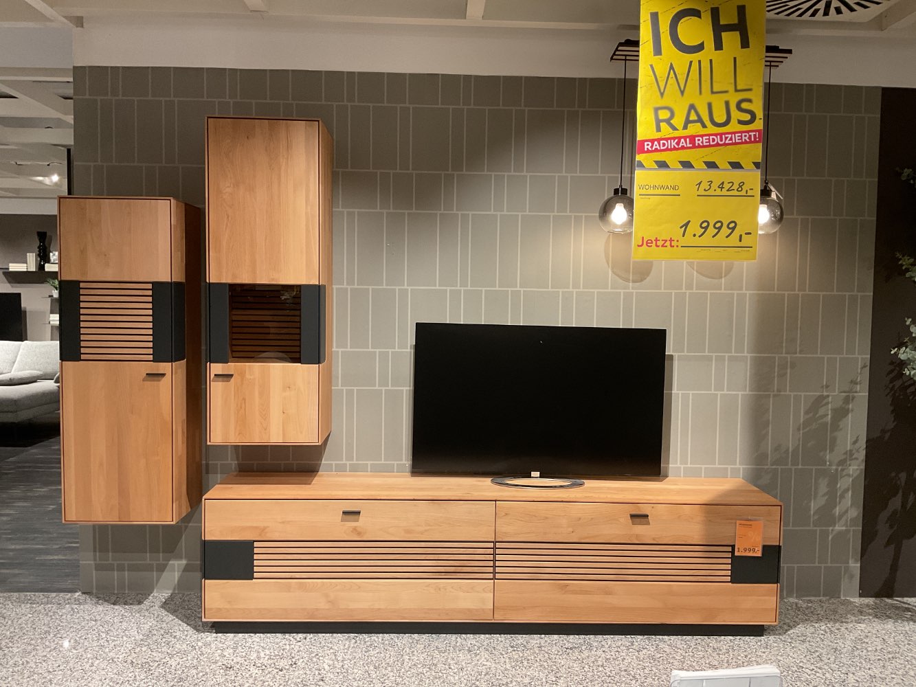 Wohnwand Trento Erle massiv, Wöstmann, XXXLutz Karlsruhe