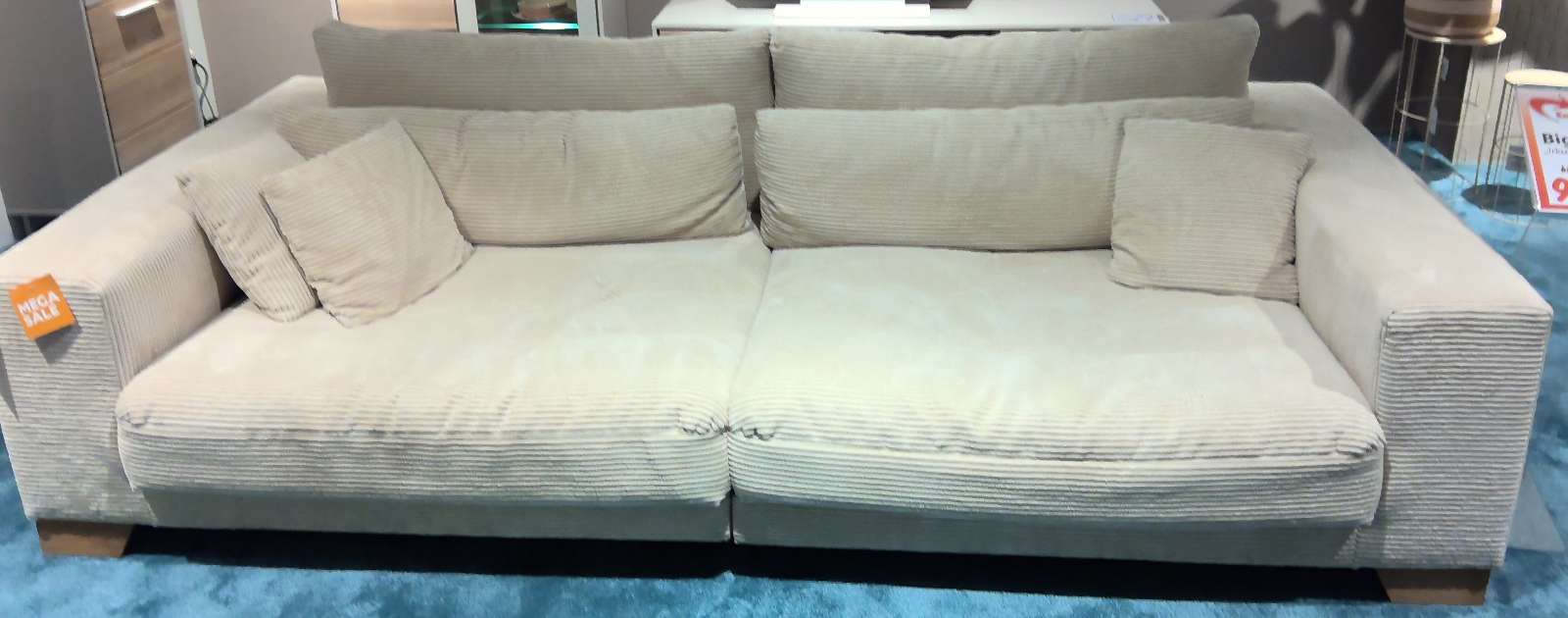 Iwaniccy Bigsofa / Sofa Irkutsk, mit Kissen, Cord beige