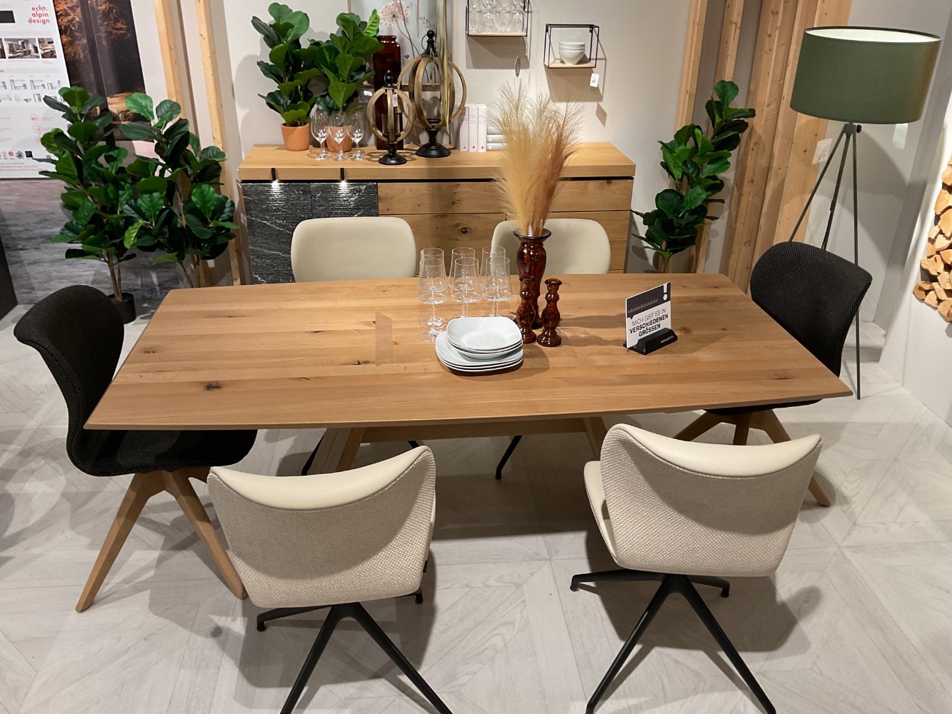 Essgruppe VROCK LIVING