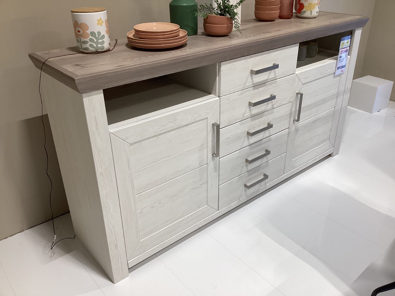 Sideboard