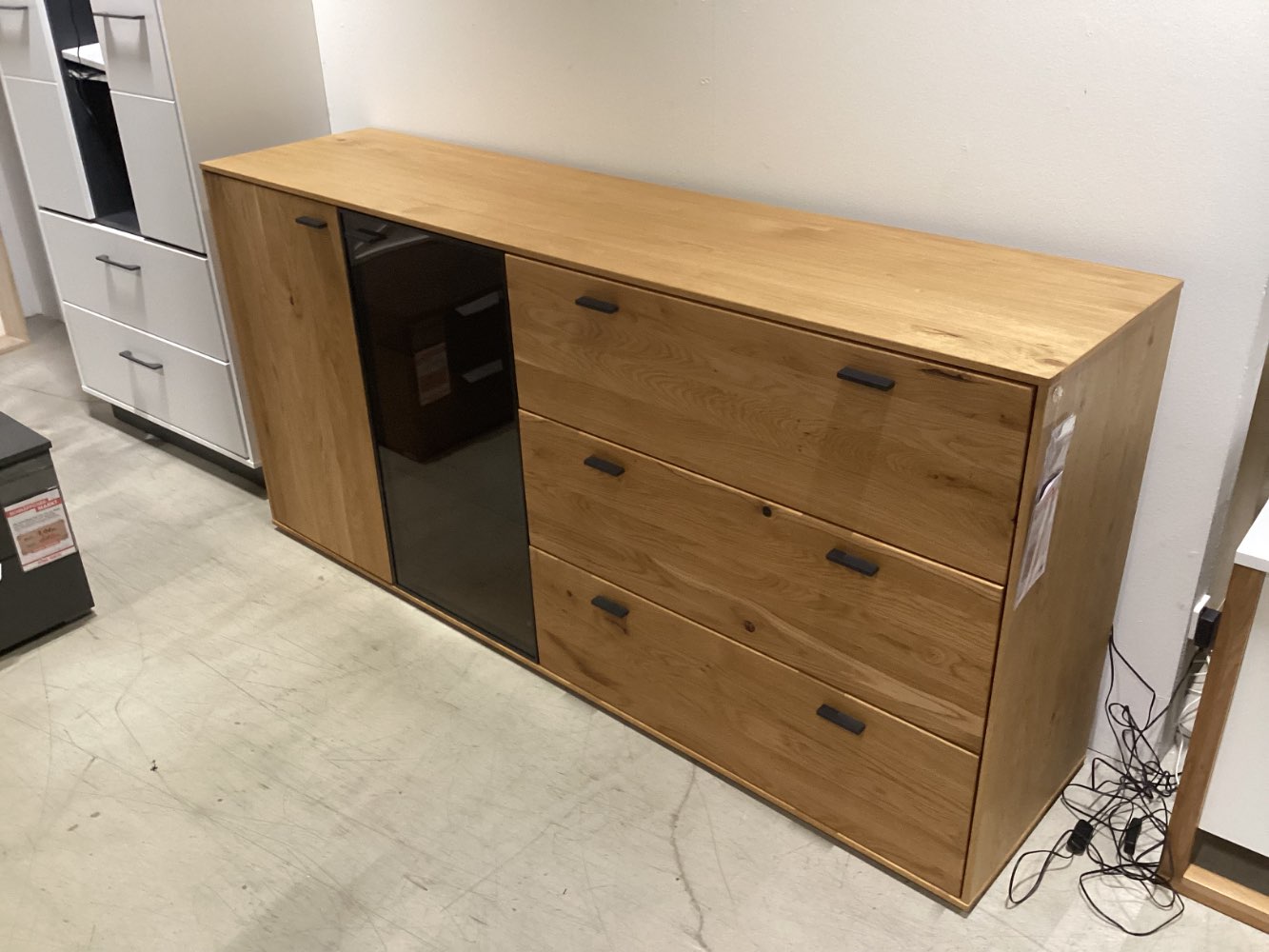 Sideboard Assini