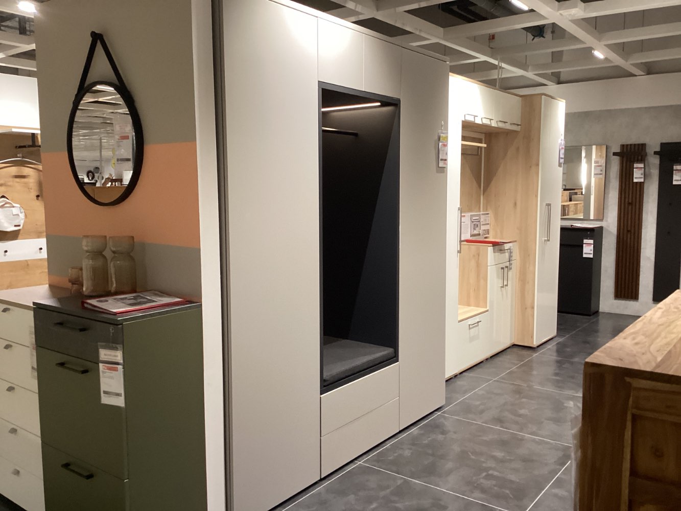 Garderobe. Bilbo