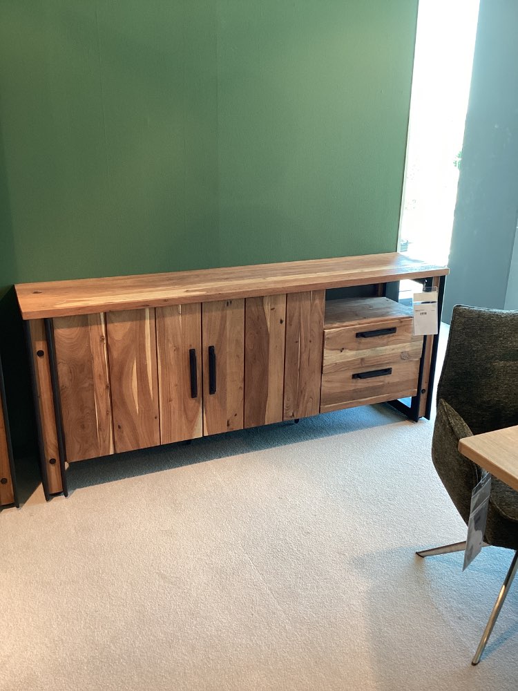 Sideboard