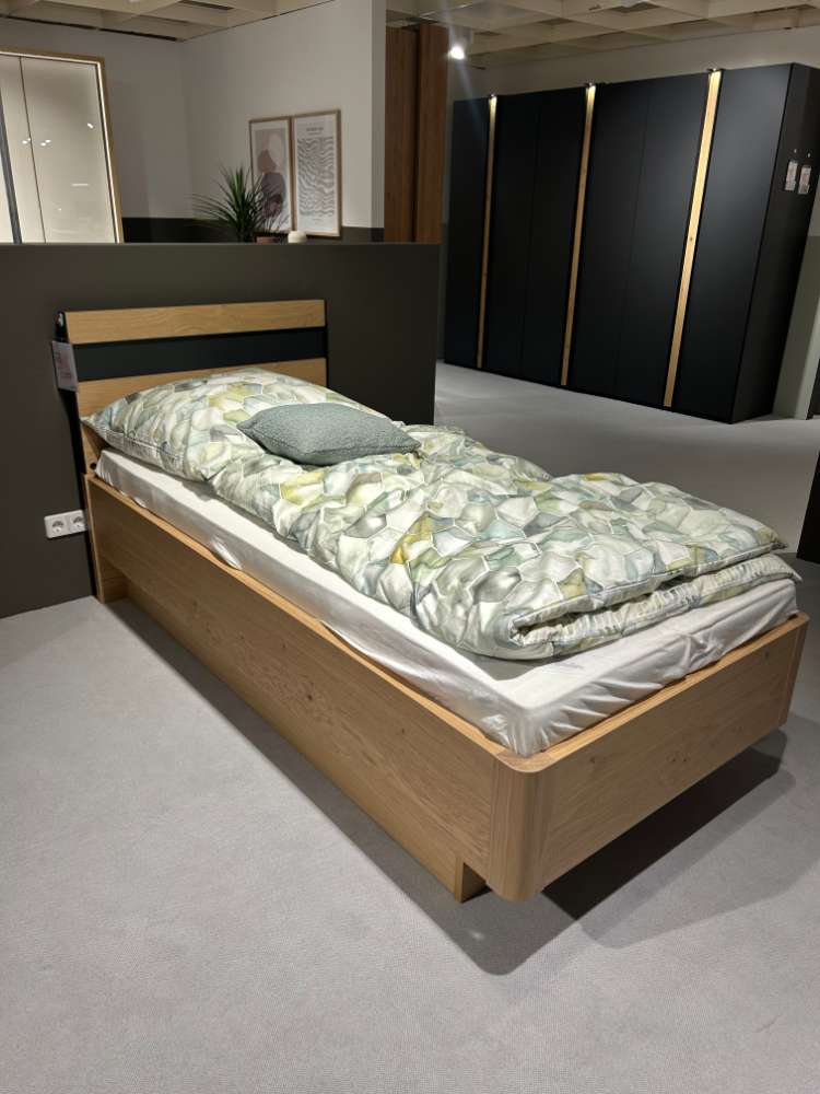 Einzelbett