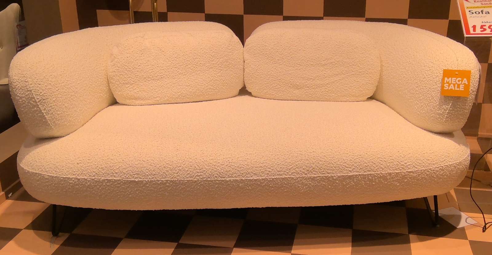 Kare 2er-Sofa Karlsruhe, Boucle weiß, inkl. Kissen