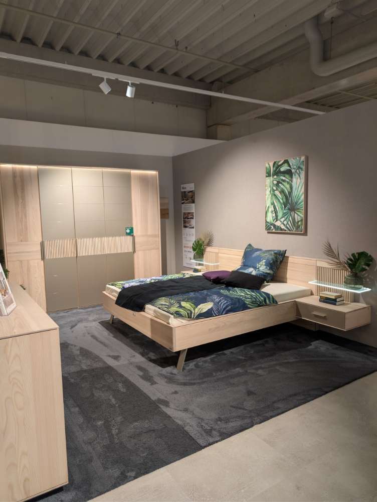 Schlafzimmer Mira