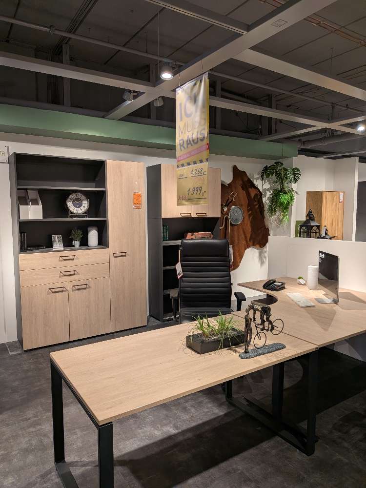 XXXLutz,Möbel, Büro