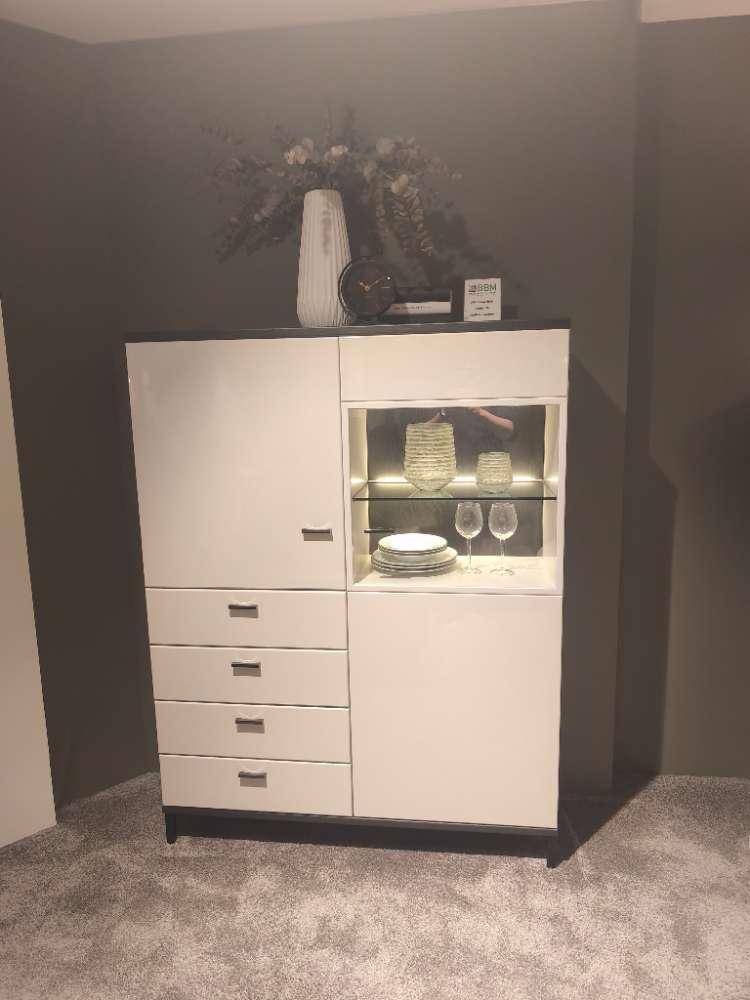 Highboard in brilliantgrau Lack, Eiche graphit, mit Beleuchtung