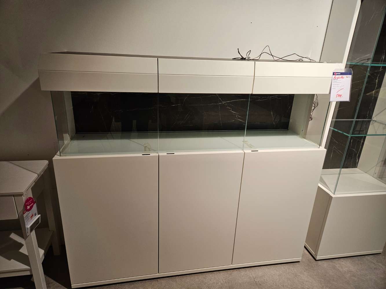 Highboard Light Line 8