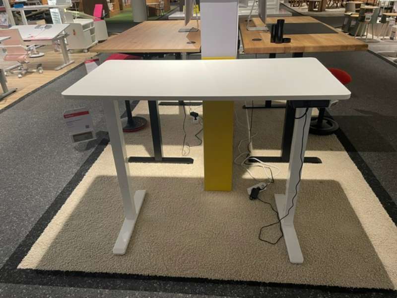 Elektrisch Höhenverstellbarer Schreibtisch