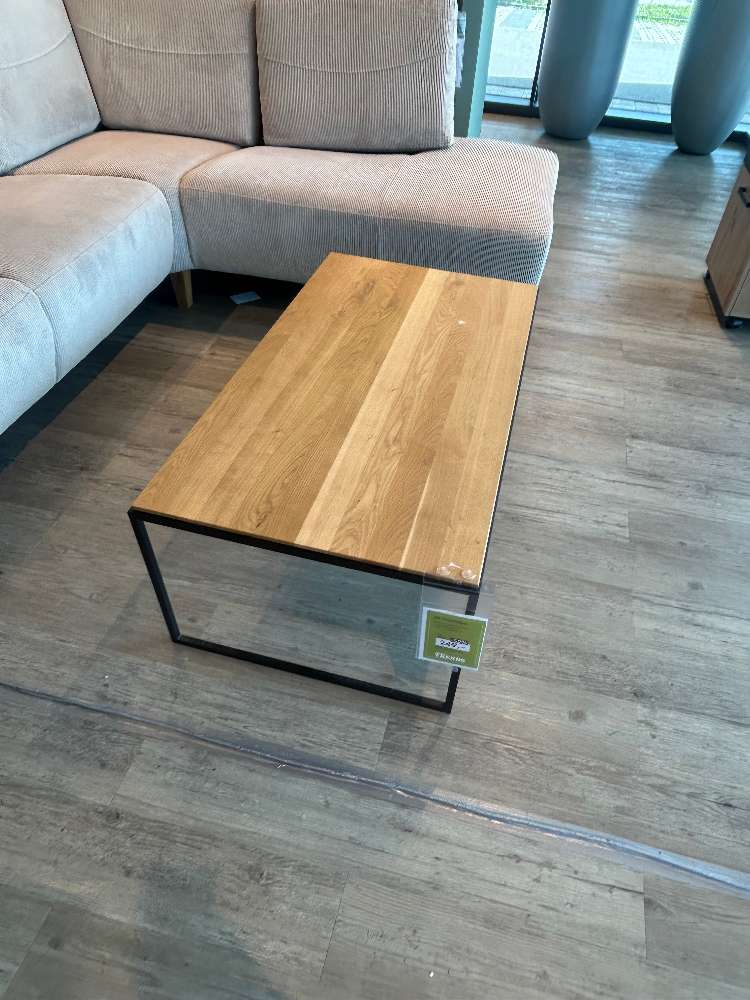 JW Couchtisch