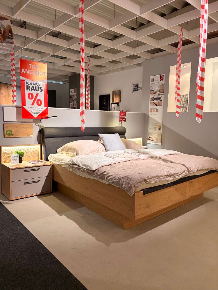 Schlafzimmer zum Wohlfühlen inkl. Kommode