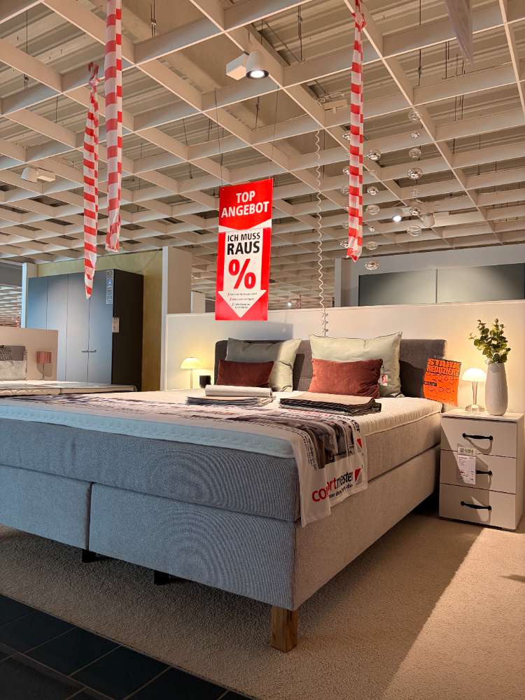 Boxspringbett grau in 1,8x2m