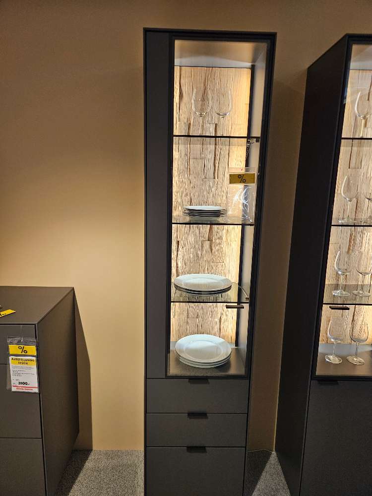 Vitrine links Witlake Fortino
