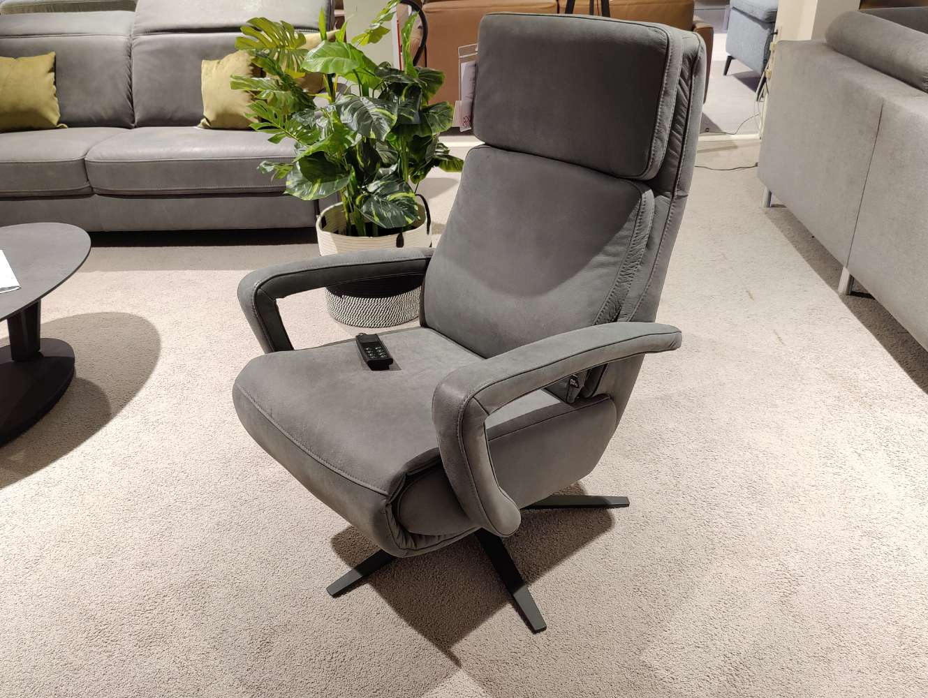 Relaxsessel – INTERLIVING 4541 – Fernsehsessel mit Motor und AKKU