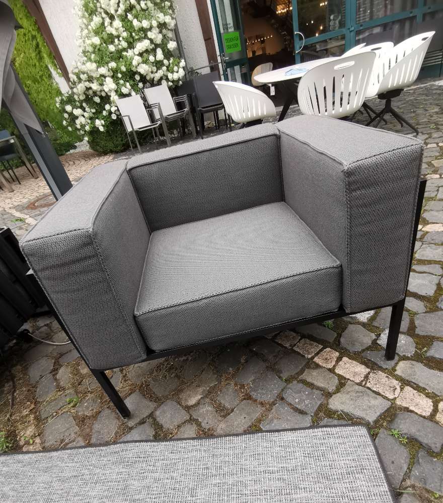 Möbel, Zumsteg, Sessel ICONIC, Outdoor, Stoff grau/Sitzhöhe 44cm