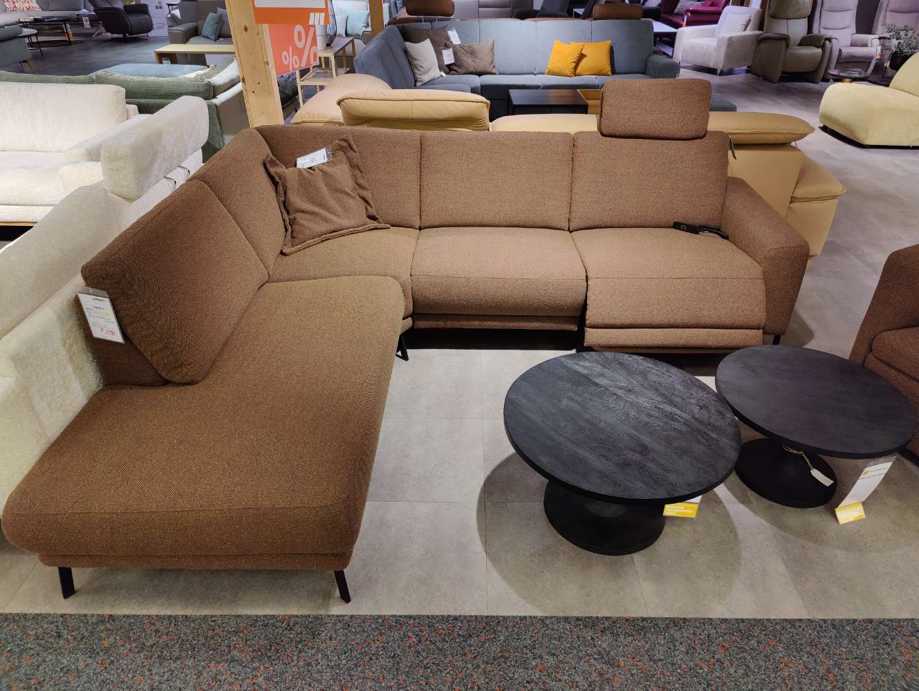 Ecksofa – Garnitur – mit Motor – Couch – Sofa – Eckgarnitur
