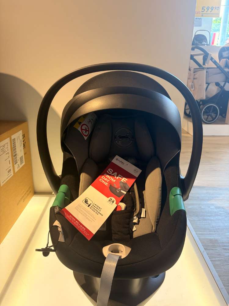 BABYSCHALE ANTON B2 I-SIZE + ISOFIXSTATION BASE ONE