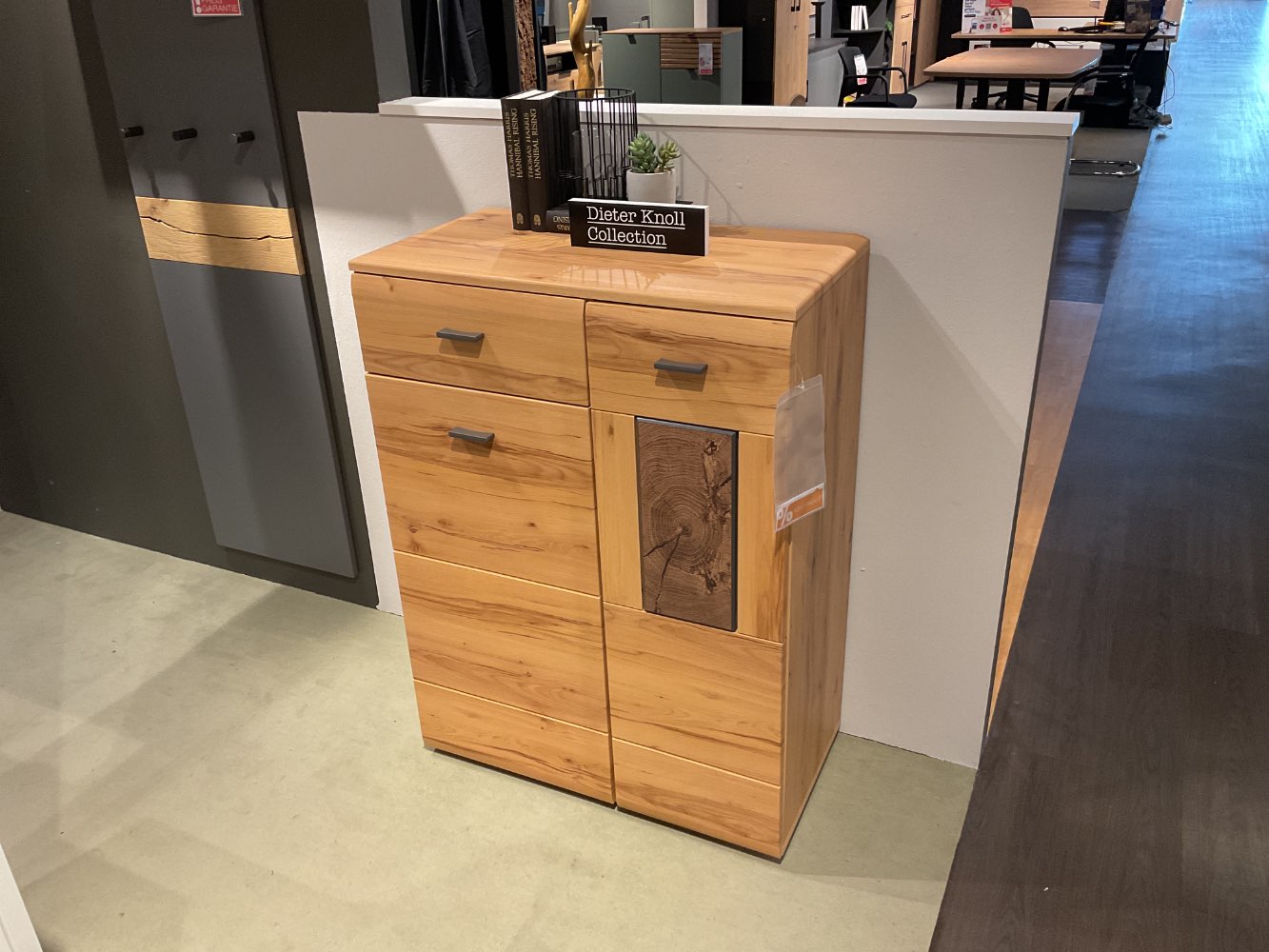 Schuhschrank