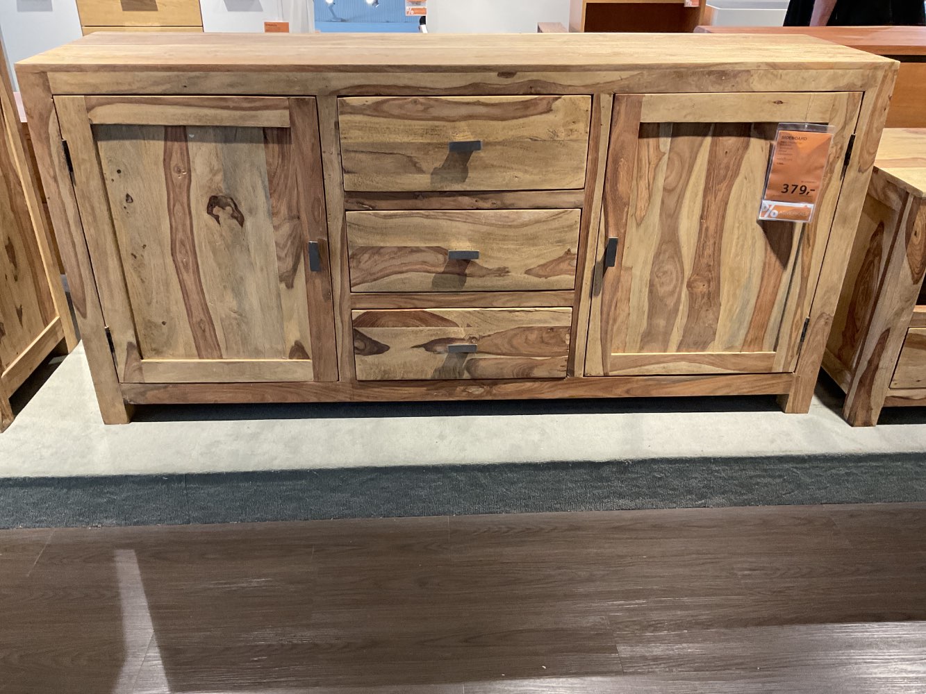 Sideboard Inka