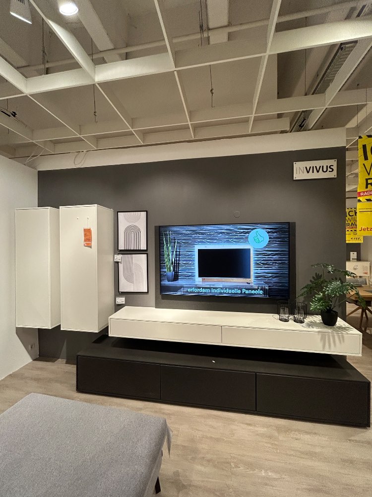 Invivus Wohnwand + Sideboard + Couchtisch