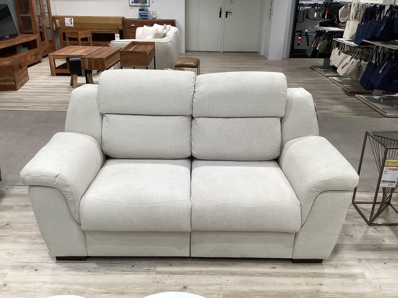 Danny SEG Sofa