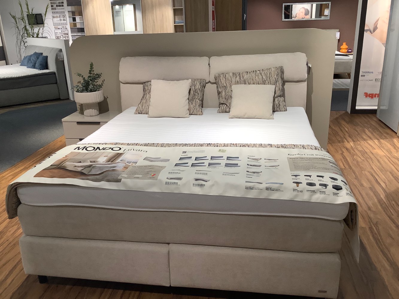 Boxsprinbett