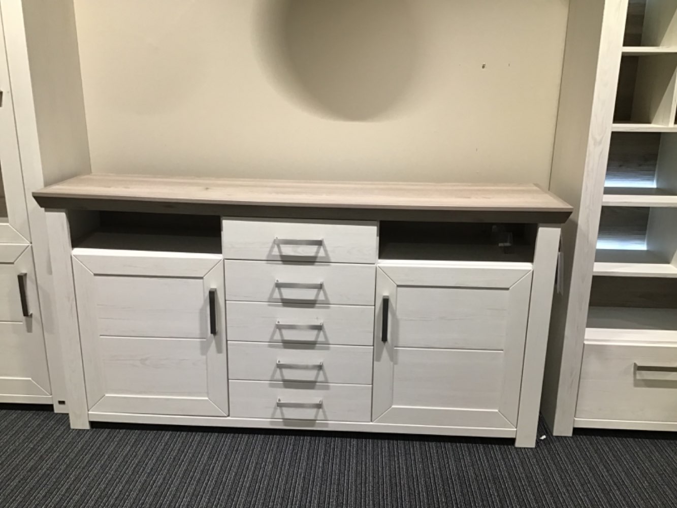 Sideboard SetOne York