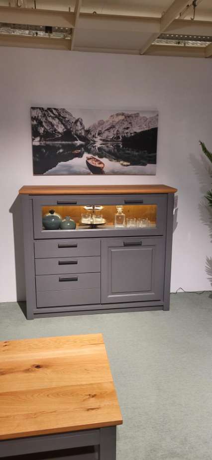 Highboard