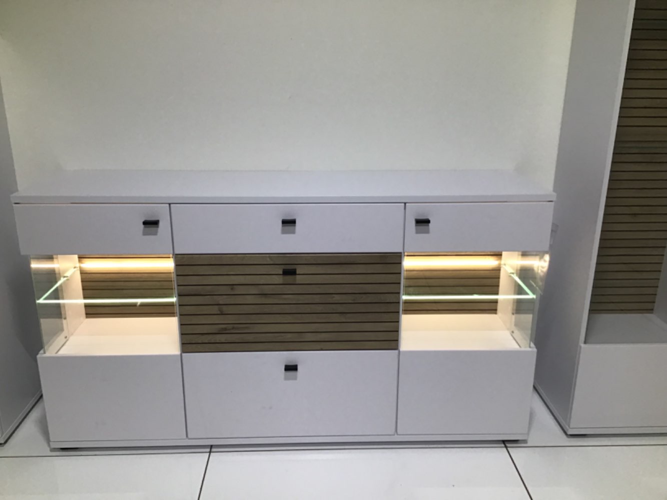 Sideboard