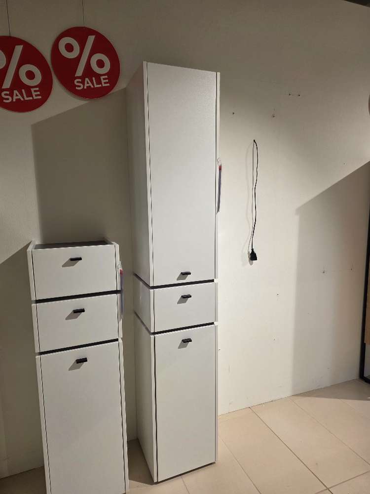 Hochschrank