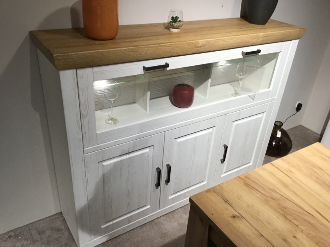 Highboard