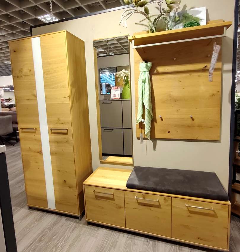 Garderobe VEDO