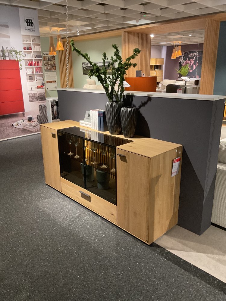 Sideboard