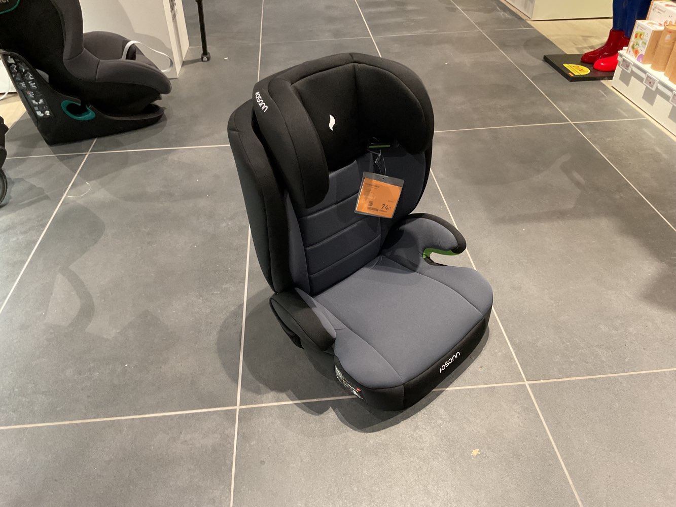 XXXLutz Ausstellungsstück Möbel Kinderautositz Komet Isofix