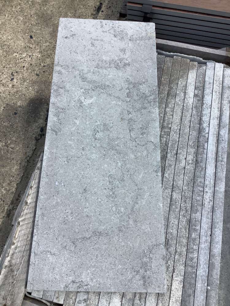 ⭐️ SONDERPOSTEN ⭐️ – Terrassenplatten, Kalkstein, grau