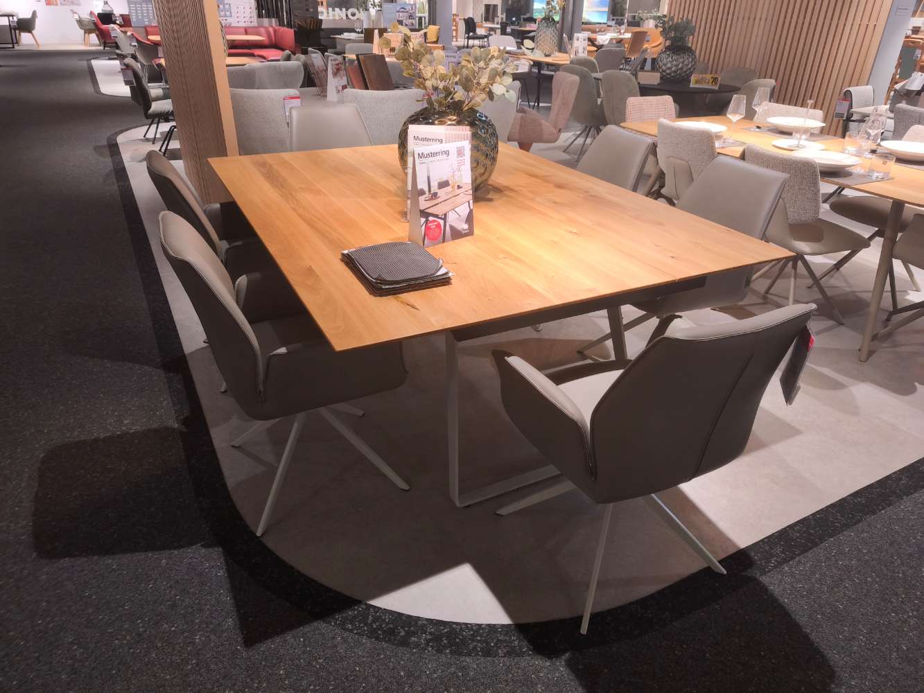 Essgruppe Two-in-One und Tiama Lux MR