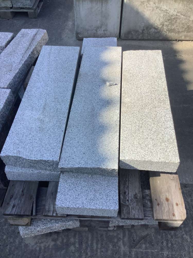 ⭐️ SONDERPOSTEN⭐️ -Palisaden, Granit, hellgrau,8x25x freie Längen