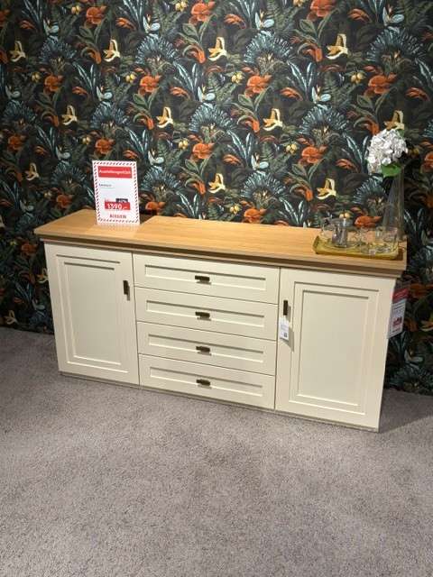 Sideboard