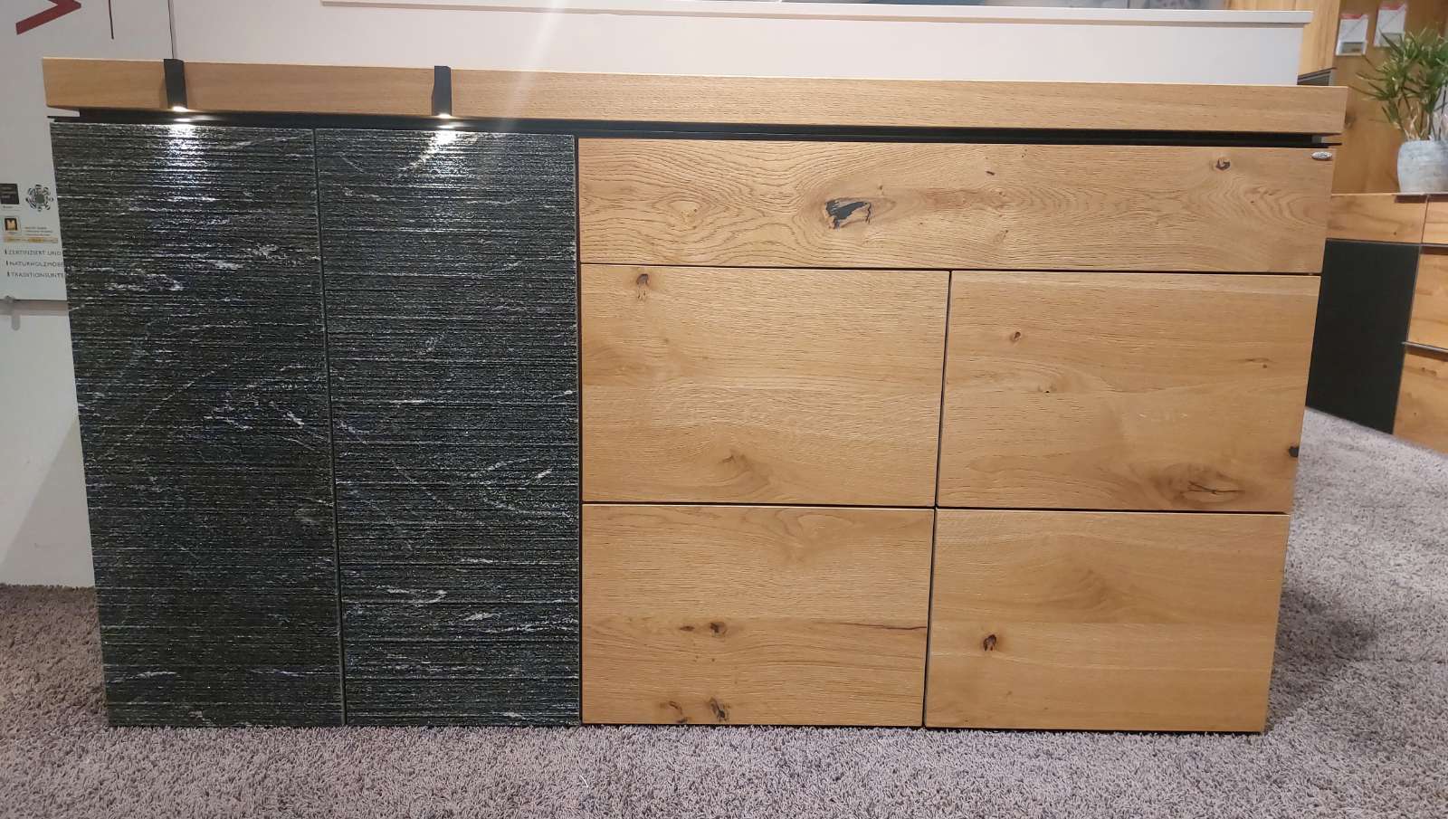 Sideboard