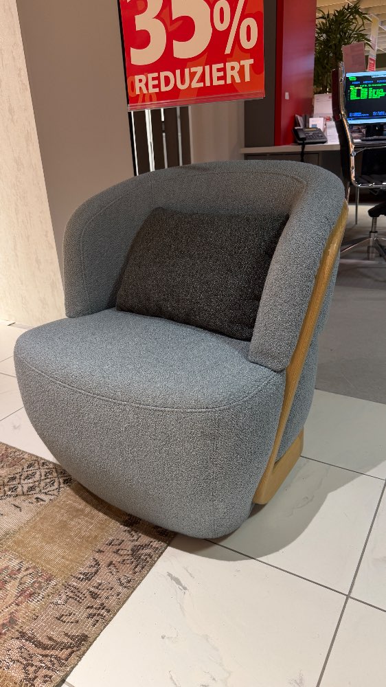 Sessel ca. 75 x 79 x 75 cm in hellblau