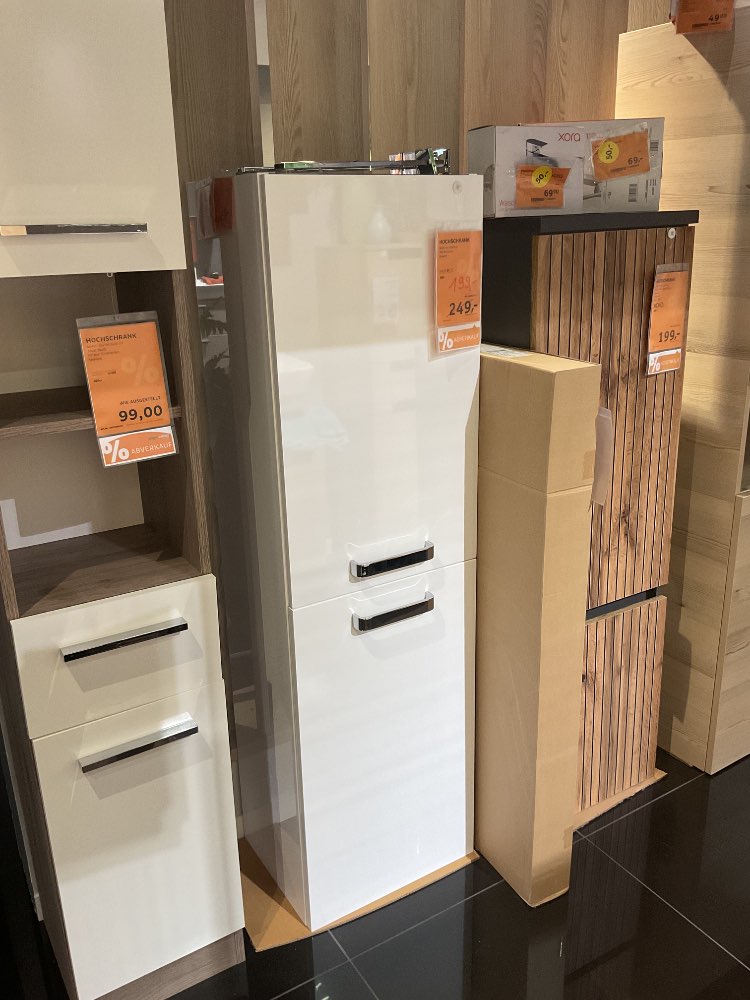 Hochschrank Rina