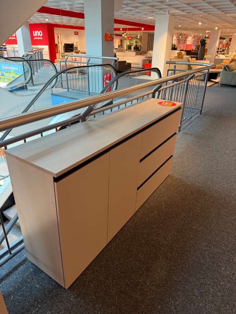 Sideboard Beta