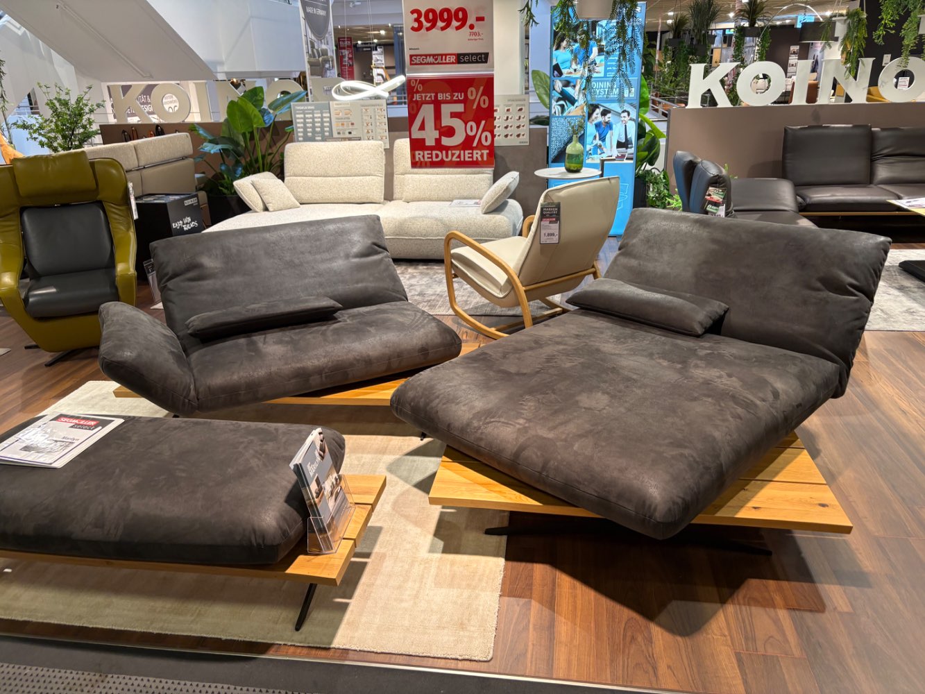 Koinor Marilyn mit Hocker