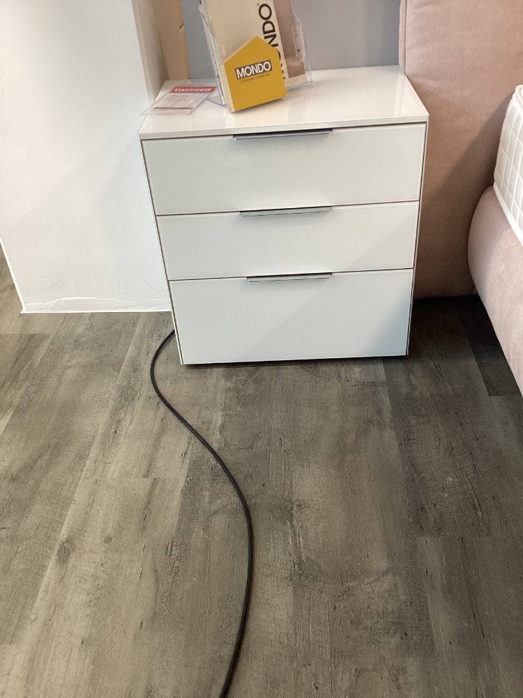Nachtschrank