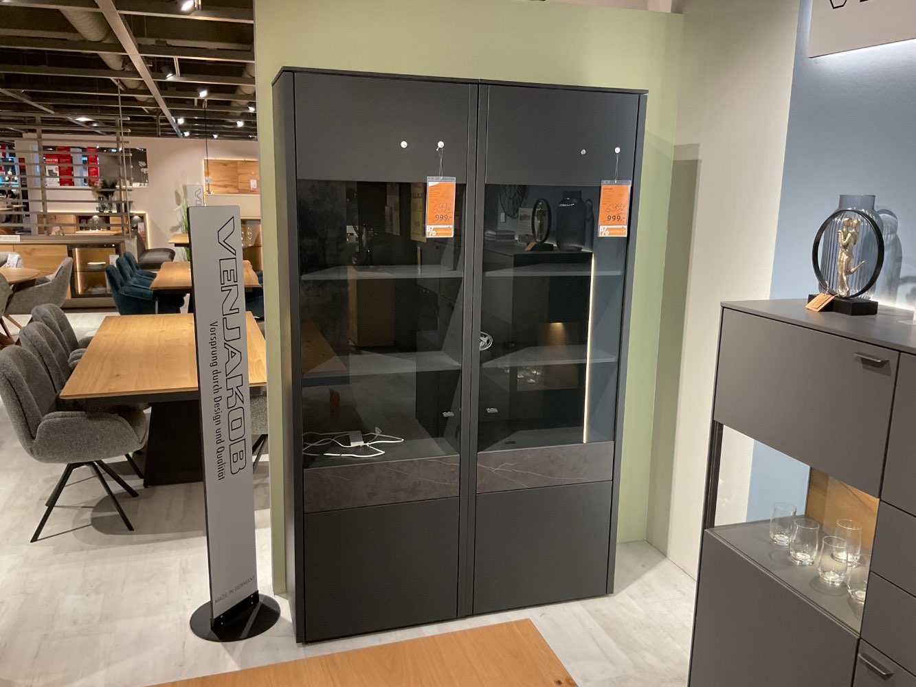 XXXLutz Ausstellungsstück Möbel Vitrine Game Lack anthrazit